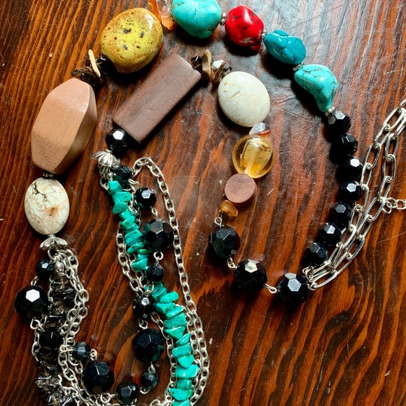 36"  Long Mixed Media Necklace - Gems Ceramic Wood Glass Stone Crystals - NWOT - Picture 10 of 10